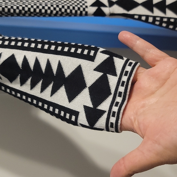 Nina Leonard Women's Dress knit Fit Flare Black and White Retro Geometric Sz S - Picture 5 of 7